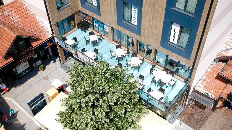 兹拉蒂博尔 阿里比兹拉博尔宾馆酒店 外观 照片